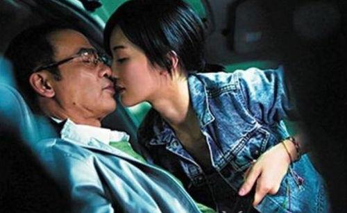 雏妓1998在线播放,揭开黑暗阴影下的青春救赎