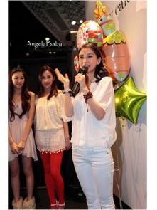 明星冬季旅游穿衣图片,明星冬季旅游时尚穿搭大盘点